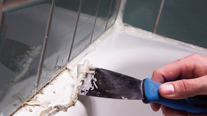 remove old caulk