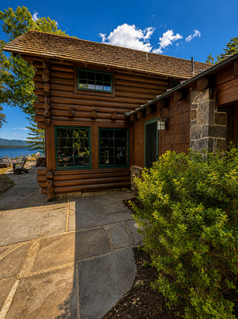 Hallock Hill Log Home 01 | Sashco Hallock Hill Log Home Restoration